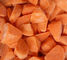 Pełne wartości odżywcze zawarte Mrożone marchewki w kostkach Przepływ świeżego warzywa mrożone proces
