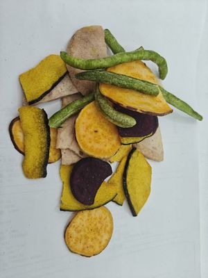 Chipsy naturalne z owoców i warzyw z bezpłatną próbką w zakresie 1 kg