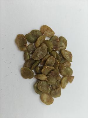Szmaragdowe chipsy z czosnkiem z czarnym złotem