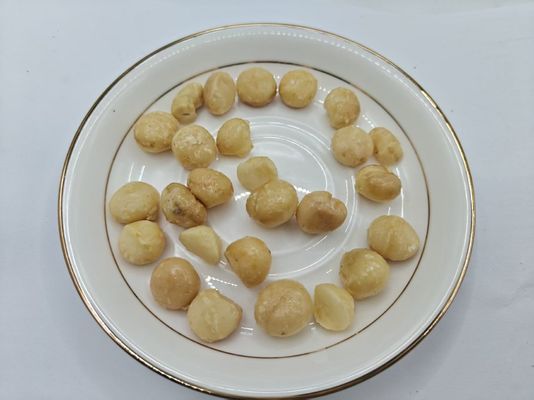 Owoce macadamia pieczone