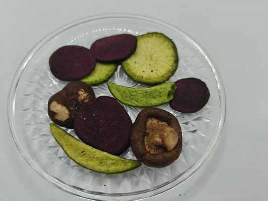 Odkryj doskonałą kombinację naturalnych składników pieczone orzechy makadamia z VF VEGE MIX