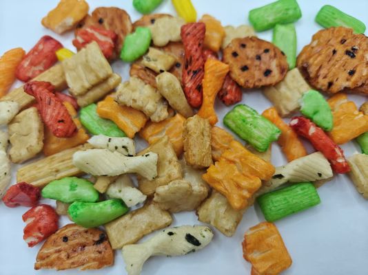 Oryginalne, spersonalizowane smaki mieszanych krakersów ryżowych, opakowanie zbiorcze z olejem