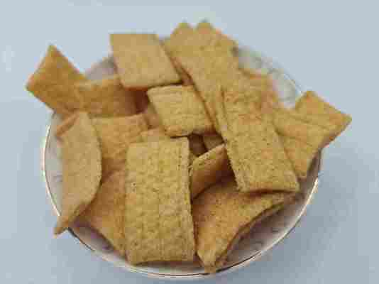 Odważne chrupkie ryżowe z barbecue dla miłośników smacznych przekąsek