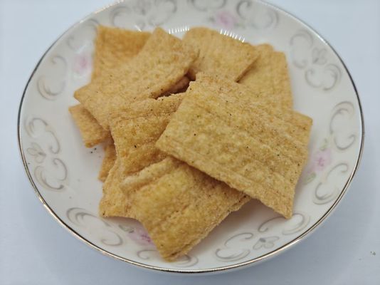 Odważne chrupkie ryżowe z barbecue dla miłośników smacznych przekąsek