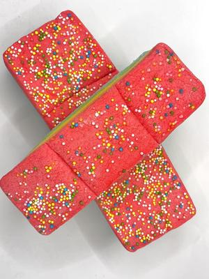 Marshmallow Dreamcake Rainbow Swirls – Ekstra Ciaste, Super Puszyste i 100% Szczęścia z Cukru