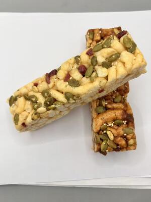 Odżywcze pieczone chrupiące chrupiące ziarna Saqima zdrowa mieszanka przekąsek