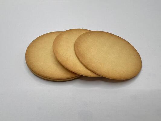 Chrupki ryżowe o smaku ziemniaczanym, przekąska odpowiednia do opakowań detalicznych i zastosowań w gastronomii