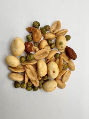 Zdrowa mieszanka przekąsek dostępna w wielu opcjach opakowania