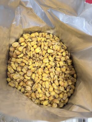 Pieczone orzechy, kukurydza, długie ziarna, przekąski, kruche, naturalne, słodkie, zdrowe