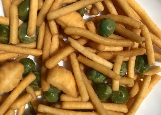 Azotowa poduszka do pakowania Chrupiąca mieszanka krakersów ryżowych z zielonym groszkiem