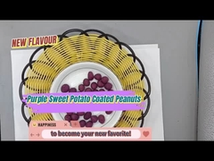 Kryształowe, fioletowe, słodkie ziemniaki pokryte orzeszkami